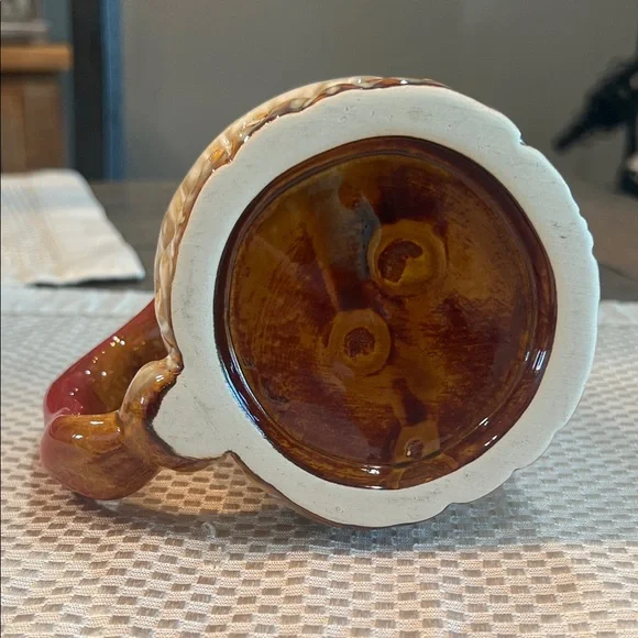 Santa Claus Ceramic 3-D Mug - Picture 11 of 15